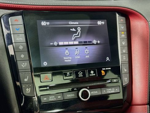 Used 2023 INFINITI QX50 Sport AWD/4WD image 30