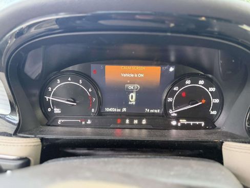 Used 2020 Lincoln Corsair FWD w/ Premium Package image 12