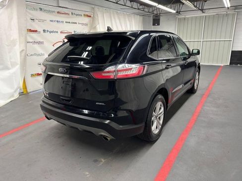 Used 2020 Ford Edge SEL w/ Convenience Package image 4
