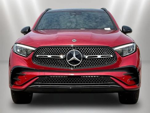 Used 2026 Mercedes-Benz GLC 300 4MATIC image 2