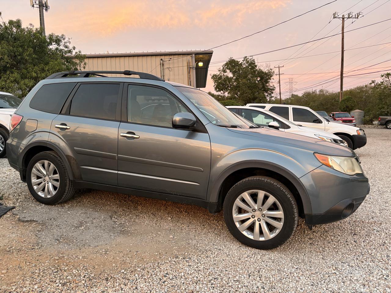 Used 2012 Subaru Forester 2.5X Limited AWD/4WD image 3