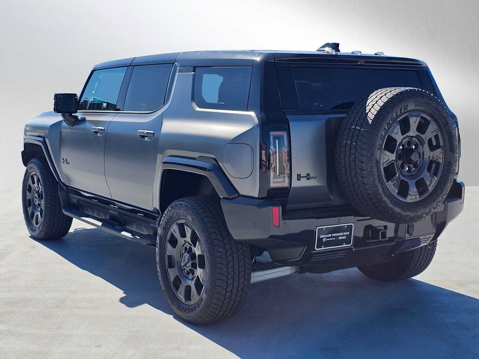 New 2026 GMC Hummer EV 3X w/ Carbon Fiber Edition Package AWD/4WD image 5