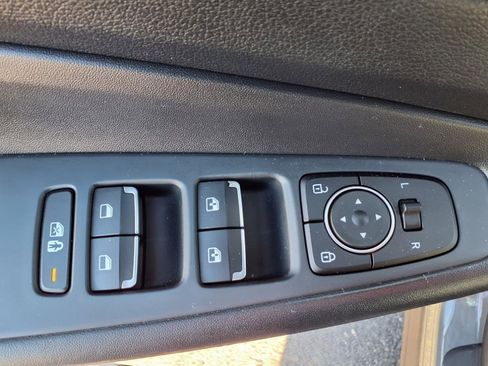 Used 2022 Hyundai Santa Fe SEL image 12