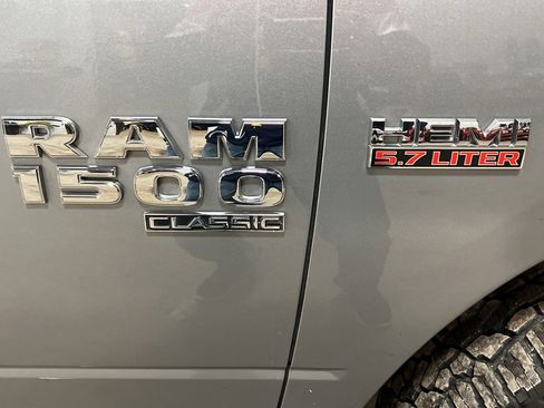 Used 2020 RAM 1500 Tradesman w/ Tradesman SXT Package image 19