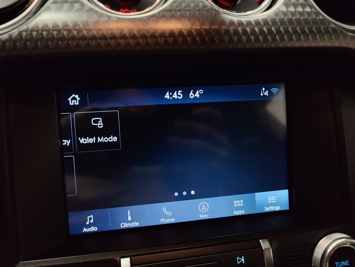 Used 2022 Ford Mustang GT Premium w/ GT Performance Package RWD image 40