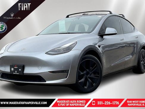 Used 2024 Tesla Model Y Long Range image 1