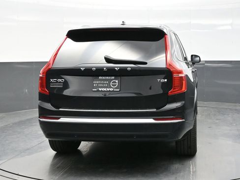 Used 2025 Volvo XC90 T8 Plus image 6