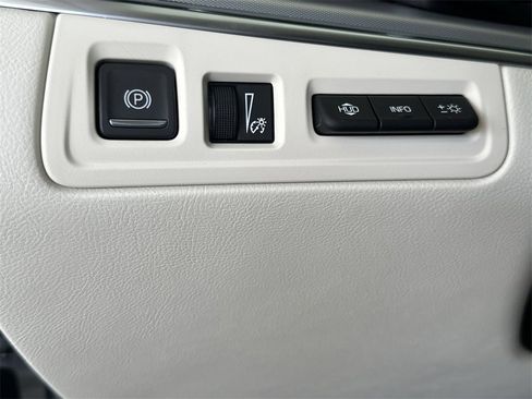 New 2025 Cadillac XT5 Premium Luxury w/ Technology Package image 20