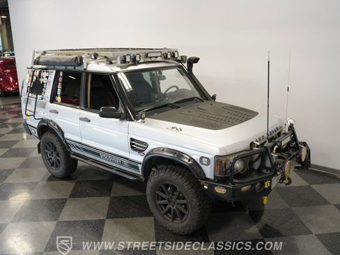 Used 2003 Land Rover Discovery SE image 19