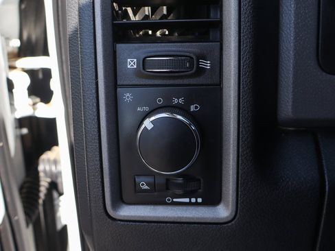 Used 2018 RAM 4500 Tradesman w/ Power & Remote Entry Group image 21