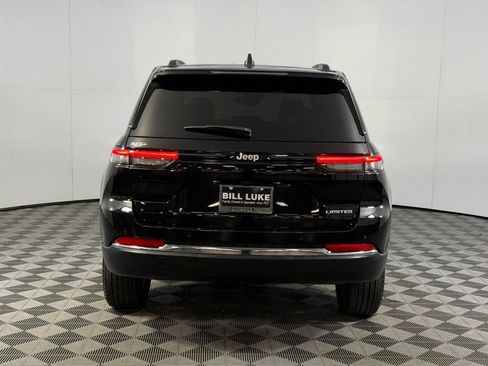 Certified 2024 Jeep Grand Cherokee Limited RWD image 7