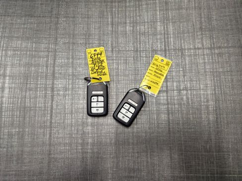 Used 2016 Honda Pilot EX image 24