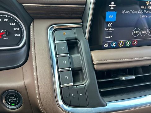 Used 2021 Chevrolet Tahoe High Country AWD/4WD image 30