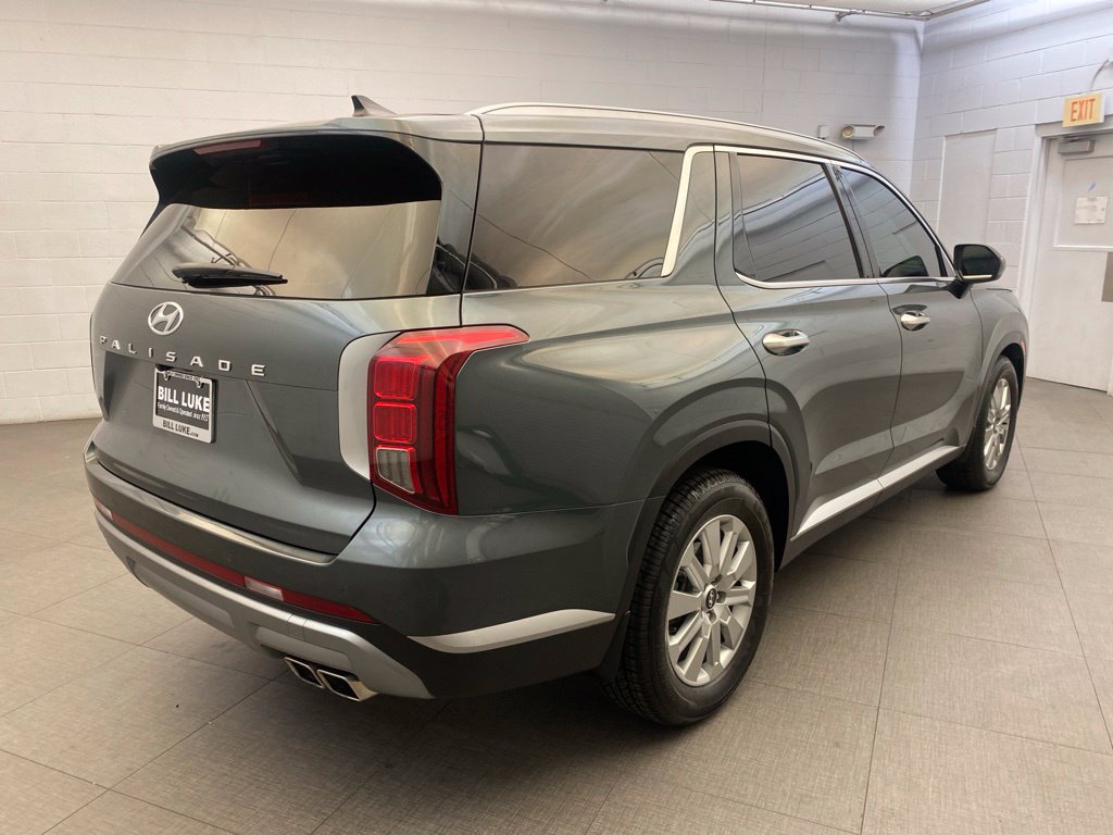 Used 2023 Hyundai Palisade SEL w/ Cargo Package FWD image 6