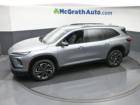 Used 2025 Buick Enclave Sport Touring AWD/4WD image 19