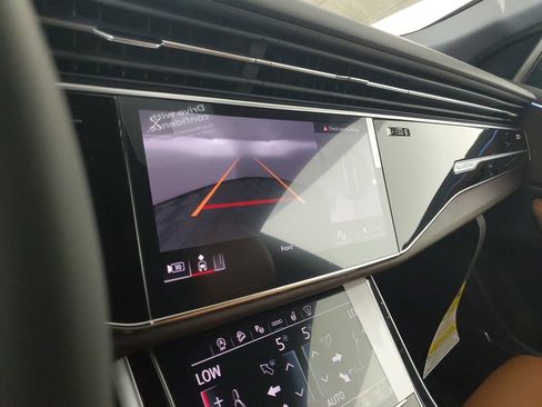 New 2026 Audi Q8 Prestige AWD/4WD image 29