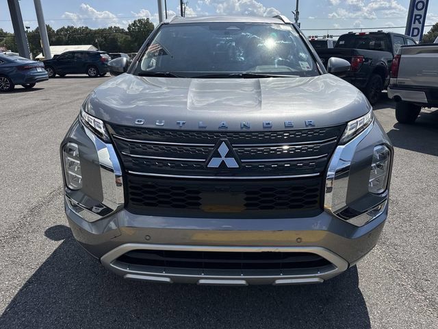 Used 2022 Mitsubishi Outlander SEL FWD image 2