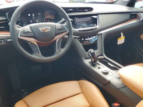 New 2026 Cadillac XT5 Premium Luxury FWD image 7