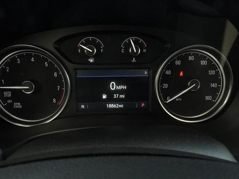 Used 2024 Buick Enclave Essence w/ Trailering Package, 5000 lbs. image 16