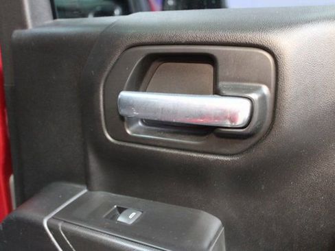 Used 2021 Chevrolet Silverado 1500 LT w/ Z71 Off-Road Package image 11