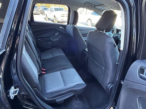 Used 2018 Ford Escape SE w/ SE Sync 3 Package image 12