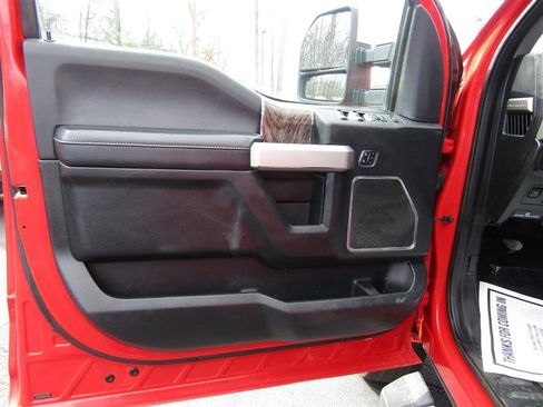 Used 2017 Ford F350 Lariat w/ Lariat Ultimate Package image 9