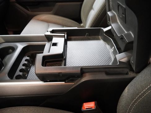 Used 2019 RAM 1500 Big Horn image 22