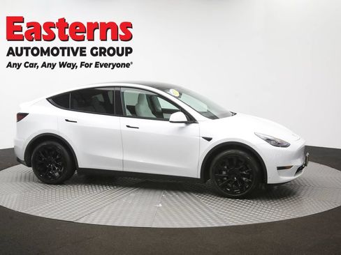 Used 2021 Tesla Model Y Long Range AWD/4WD image 41