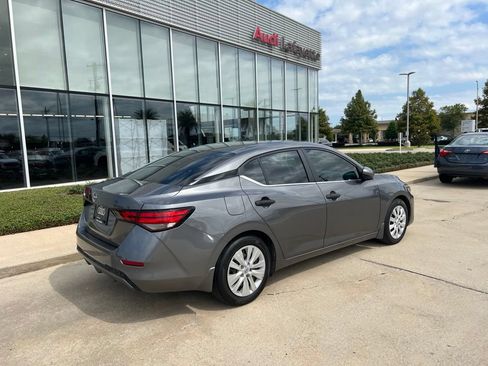 Used 2025 Nissan Sentra S FWD image 4