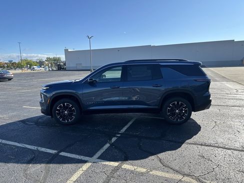 New 2026 Chevrolet Traverse LT w/ Sun and Wheel Package image 8