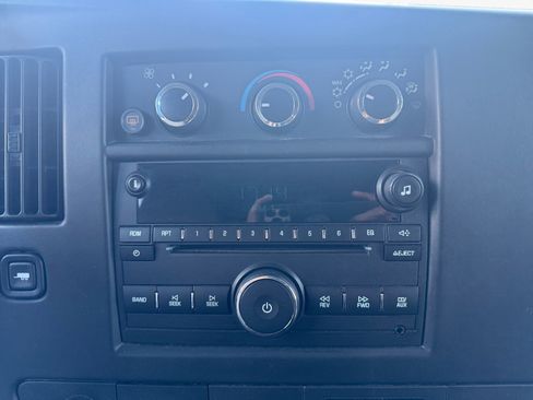 Used 2014 Chevrolet Express 1500 LS image 13