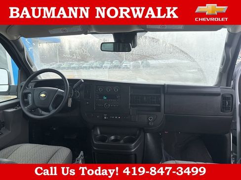 Used 2024 Chevrolet Express 3500 LT w/ LT Preferred Equipment Group image 22