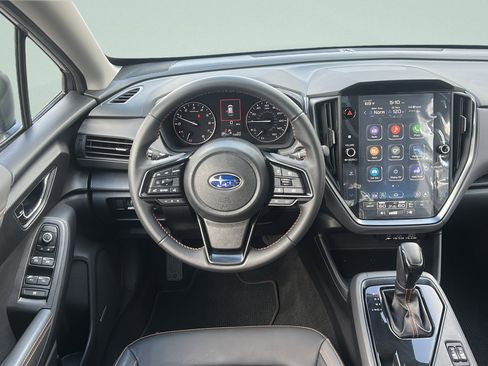 Certified 2025 Subaru Crosstrek 2.5i Limited w/ Crosstrek Mirror Package AWD/4WD image 10