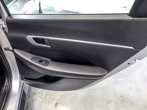 Used 2025 Hyundai Sonata SEL FWD image 27