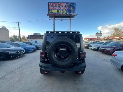 Used 2014 Jeep Wrangler Unlimited Sport w/ Quick Order Package 24S AWD/4WD image 4