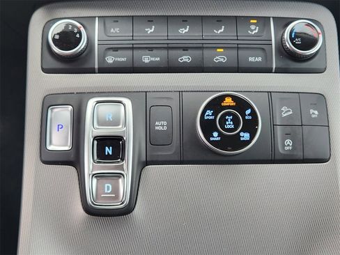 Used 2021 Hyundai Palisade SE image 18