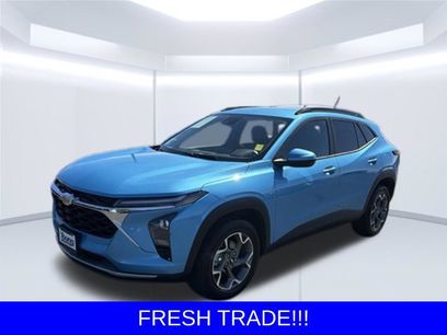 Used 2025 Chevrolet Trax LT