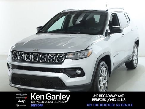 Used 2025 Jeep Compass Limited AWD/4WD image 1
