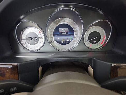 Used 2014 Mercedes-Benz GLK 350 4MATIC image 38