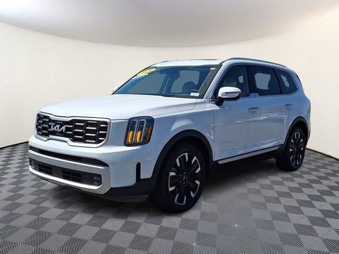 Certified 2024 Kia Telluride SX w/ Towing Package FWD image 3