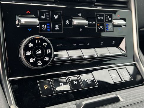New 2026 Nissan Armada PRO-4X AWD/4WD image 12