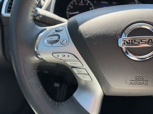 Used 2017 Nissan Murano SL FWD image 15