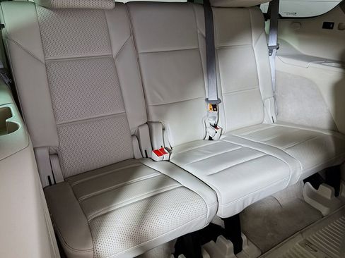 Used 2021 Cadillac Escalade Sport Platinum RWD image 28
