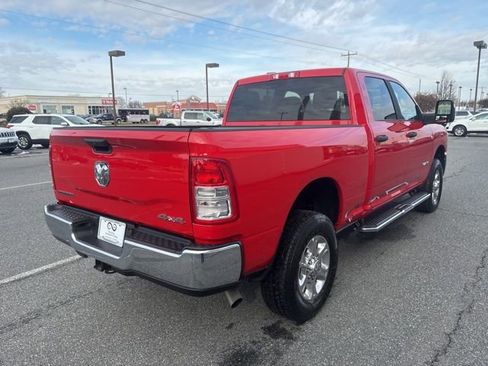 Used 2024 RAM 2500 Big Horn w/ Bed Utility Group image 5