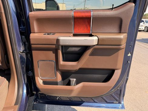 Used 2019 Ford F150 King Ranch w/ Equipment Group 601A Luxury AWD/4WD image 30