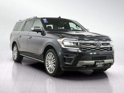 Used 2024 Ford Expedition Max Platinum AWD/4WD image 7