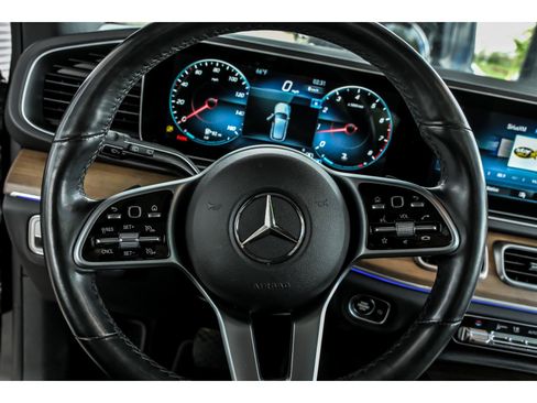 Used 2021 Mercedes-Benz GLE 350 4MATIC w/ Premium Package image 15