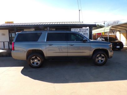 Used 2020 Chevrolet Suburban LT w/ Luxury Package