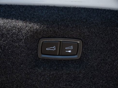 Certified 2024 Porsche Taycan GTS AWD/4WD image 32