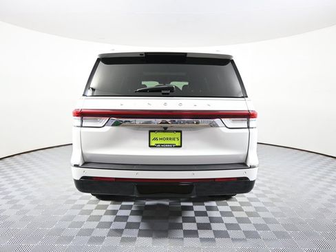 Used 2024 Lincoln Navigator L Reserve w/ Equipment Group 201A AWD/4WD image 5
